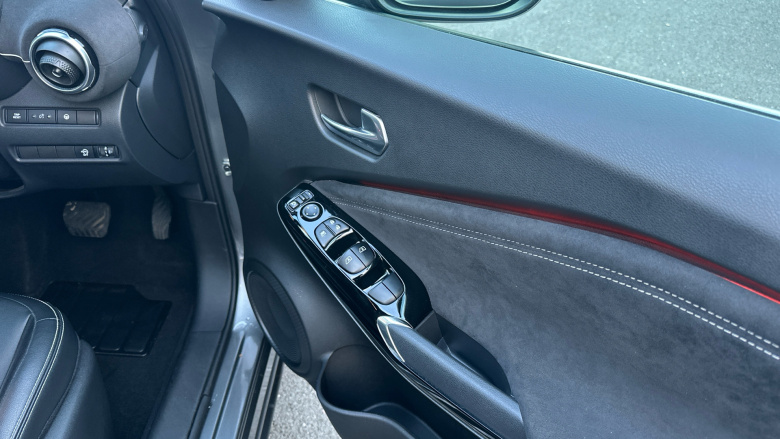 Nissan Juke 1.0 DiG-T Tekna+ 5dr DCT Petrol Hatchback